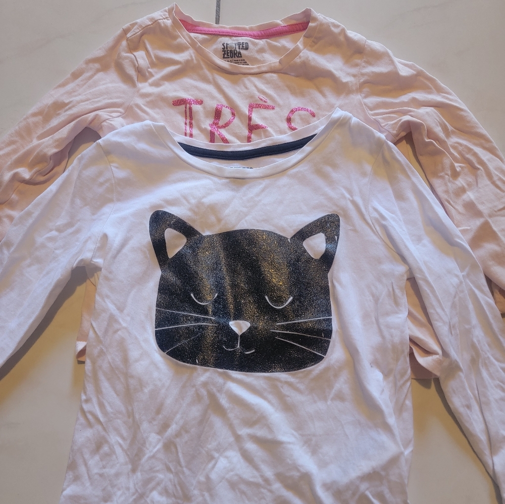 Girls long sleeves set of 2,size 4-5,spotted zebra,pink,white,cat
